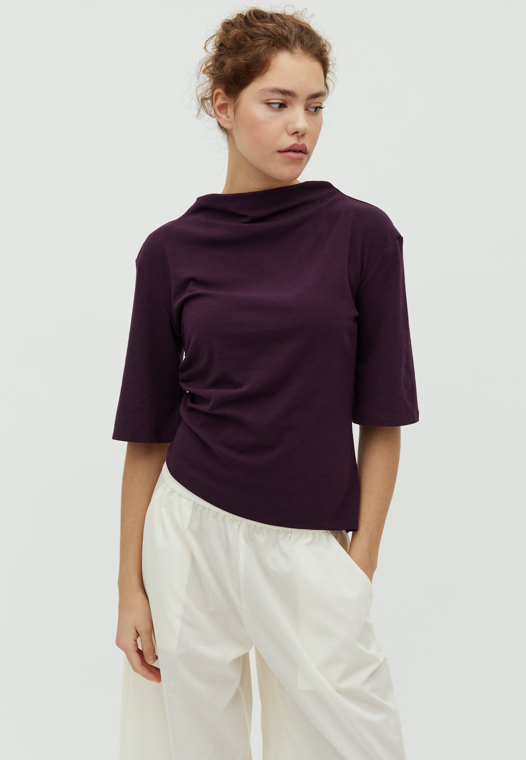 Hockney-M_Plum Perfect_Model_0