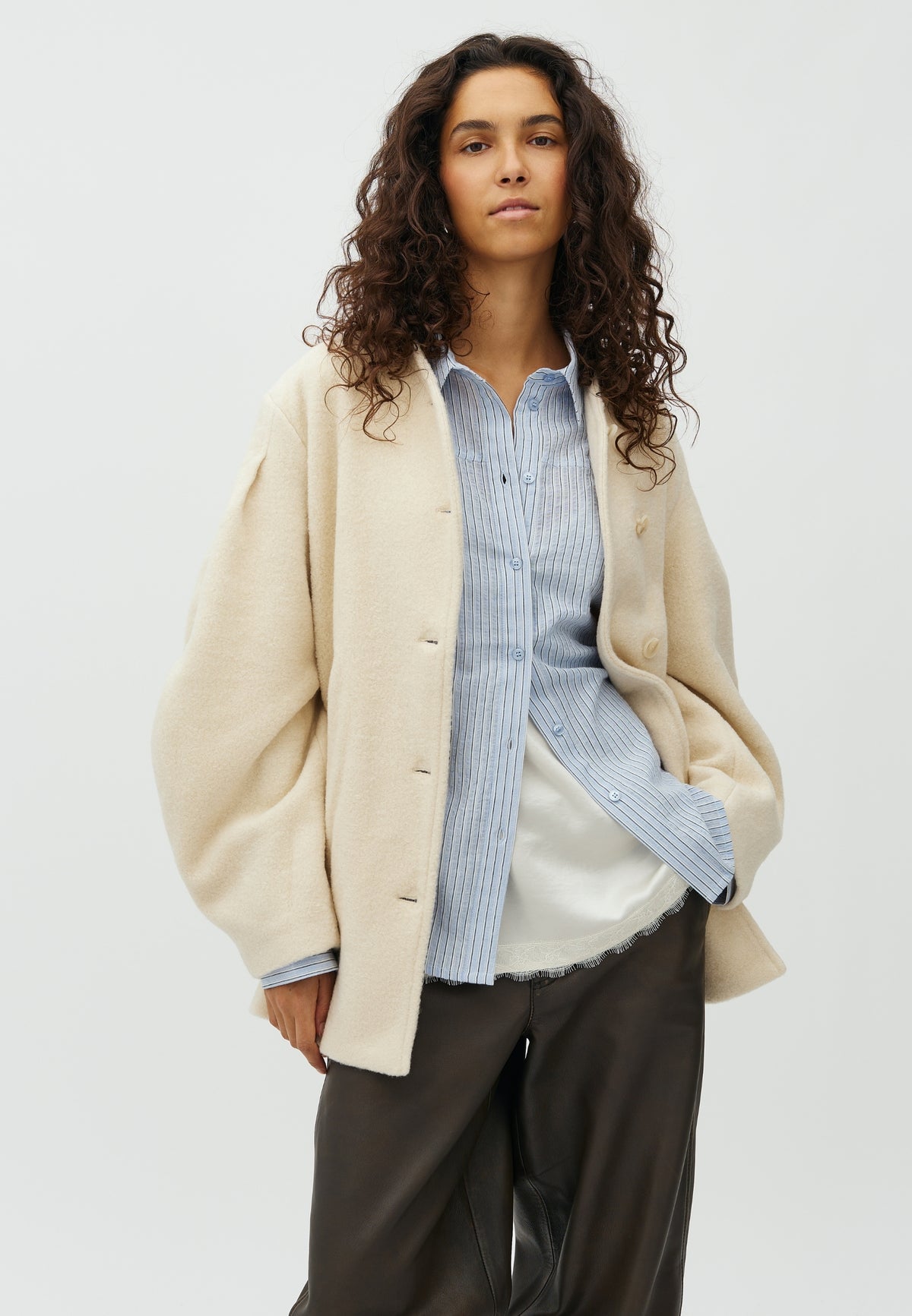 Dande-M_Cloud Cream_Model_4